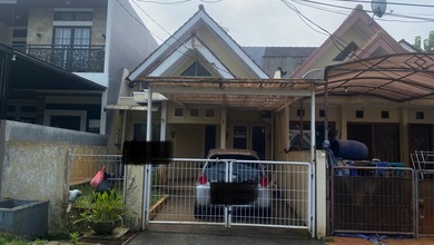 Rumah Dijual di Graha Raya, Tangerang Selatan, LB 100m², Harga Kompetitif!