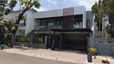 Rumah Elegan di BSD Puspita Loka, Tangerang, 5 KT, LT 300m²