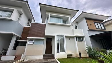 For Sale rumah Premium di BSD Eminent, Tangerang - LT 136m²