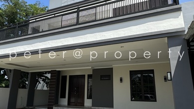 Dijual rumah Eksklusif di BSD City, Tangerang - LT 168m²