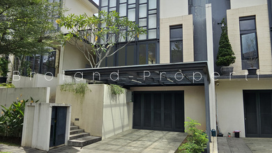 Hunian Mewah di BSD City, Tangerang, 4 Kamar Tidur, LT 180m²