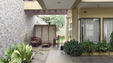 Hunian Elite di Kawasan BSD De Park, Tangerang, LB 348m², Harga 15 Miliar