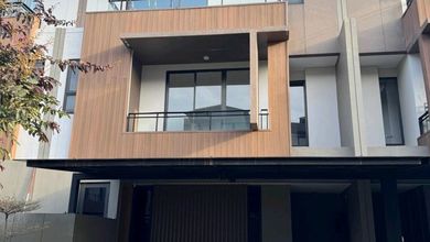 Rumah Sewa Nyaman Lokasi BSD, Tangerang, LB 235m²