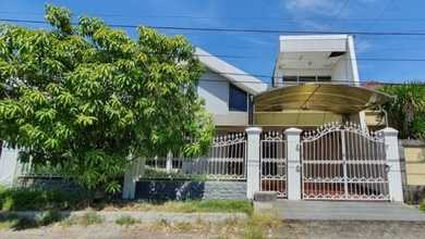 Hunian Prestisius di Kawasan kertajaya, Surabaya, LB 180m², Harga 3,5 Miliar