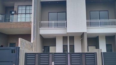 Rumah Favorit di Tambaksari, Surabaya, 3 KT, Harga 1,97 Miliar