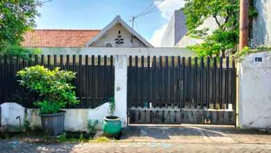 Rumah Mewah di Kawasan Bubutan, Surabaya, LB 400m², Harga 5,5 Miliar
