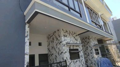 Dijual Rumah Strategis di Kenjeran, Surabaya - LT 32m²