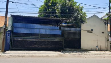 Akses Kontainer 40 Gudang Medokan Asr, Rungkut Cocok Bengkel/Gudang Dekat Merr