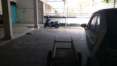 Jual Rumah Cantik Luas 604 m2 di Genteng, Surabaya