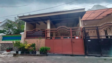 Rumah Siap Huni di Kawasan Gubeng, Surabaya, LT 118m²