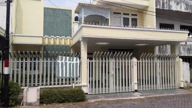 Hunian Favorit di Tandes, Surabaya, 4 KT, Harga 2,35 Miliar