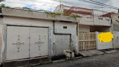 Kesempatan Rumah di Tambaksari, Surabaya, LB 200m², Harga 2 Miliar