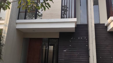 Rumah Siap Pakai di Area Citraland, Surabaya, LT 55m²