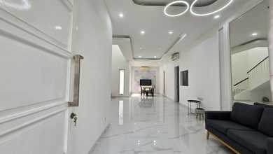 Jual Cepat Rumah Mewah di Gading Serpong The Spring, Tangerang, LT 180 m2