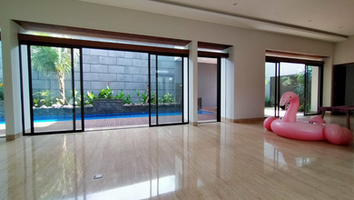 Hunian Mewah di BSD Bukit Golf, Tangerang, 5 KT, LT 801m²