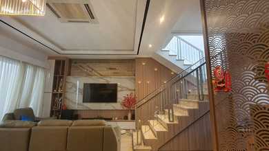 Penawaran Langka, rumah Mewah di Golf Island, Jakarta Utara, LB 200m²