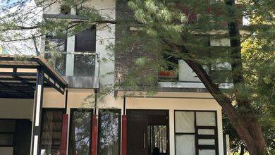 Rumah Sewa Cocok untuk Tinggal dan Kerja di Lippo Cikarang, Cikarang