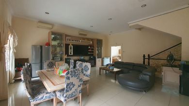 Hunian Mewah di Pantai Indah Kapuk, Jakarta Utara, 4 KT, LT 250m²