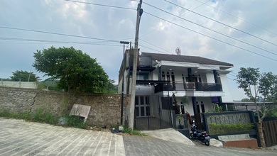Promo Rumah di Cimahi, Bandung, LB 400m², Harga 1,6 Miliar