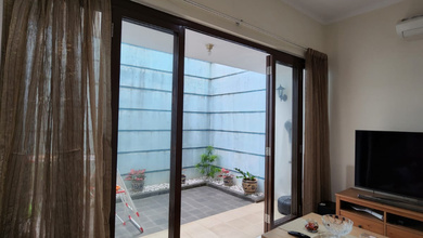 Jual Segera Rumah Mewah area Sektor 7-Bintaro, Tangerang Selatan, LT 135 m2