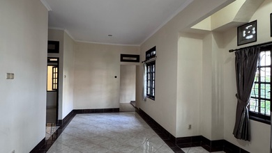 Sewa Rumah Favorit di Graha Raya, Tangerang Selatan, Harga Terjangkau