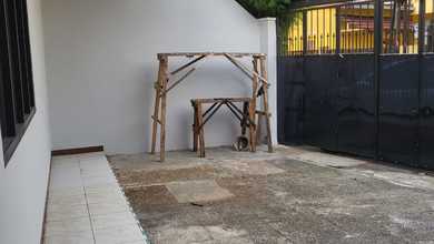 Rumah Kost di Slipi baru Renov best deal kisaran NJOP