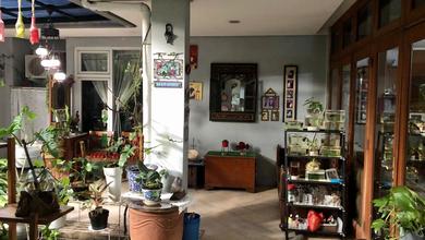 Hunian Mewah di Bangka, Jakarta Selatan, 7 Kamar Tidur, LT 380m²