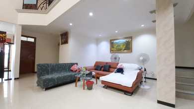 Rumah Elite di Kawasan Cideng, Jakarta Pusat, LB 300m², Harga 6,5 Miliar