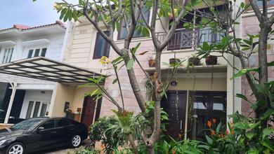 Kesempatan Langka, rumah Mewah di Pejaten, Jakarta Selatan, LB 250m²