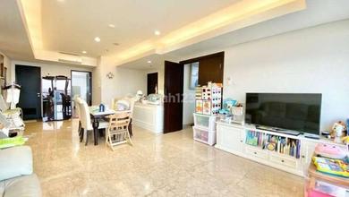 Dijual Segera Apartemen 3BR Semi Furnished