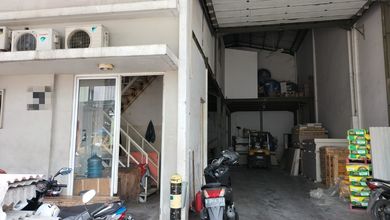 Gudang Siap Pakai di Daanmogot