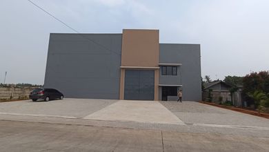 Gudang Brand New di Teluk Naga