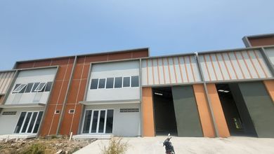 Gudang Baru di Teluk Naga , Tangerang