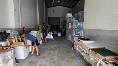 Gudang Siap Pakai Di Bizpark Daanmogot, Jakarta Barat