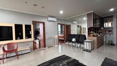 Apartemen Strategis Dijual Cepat di Ancol, Jakarta Utara, Harga Menarik!