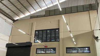 Gudang Siap Pakai Di Pergudangan 99 Salembaran Jati