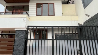 For Sale rumah Eksklusif di Kebayoran Baru, Jakarta Selatan - LT 242m²