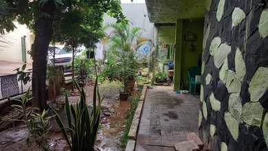 Rumah Prestisius di Kawasan Kemayoran, Jakarta Pusat, LB 100m², Harga 3,8 Miliar