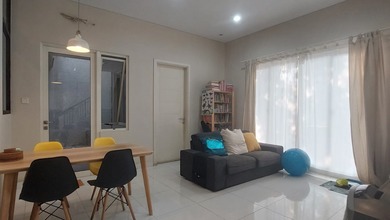 Penawaran Langka, rumah Prestisius di Pagedangan, Tangerang, LB 164m²