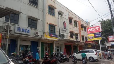 Ruko di Jalan sumur bor 106,6 m SHM Bagus