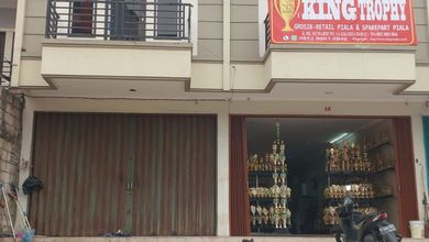 Dijual Ruko Gandeng Grogol Jakarta Barat Baru Renovasi