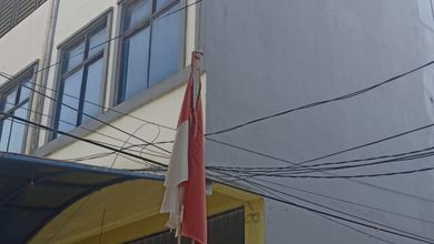 Ruko di Jalan muara karang selatan 102 m SHM