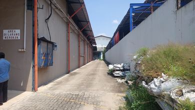 Gudang kapuk di Jalan kapuk indah