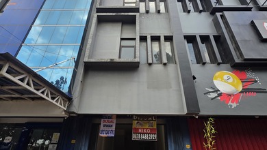 Ruko Tangerang Kota 3.5 Lantai Dekat Akses Bandara Pusat Bisnis Jalan 3 Mobil