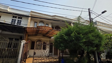 Rumah Area Premium Pluit, Jakarta Utara - Harga Menarik 5,5 Miliar