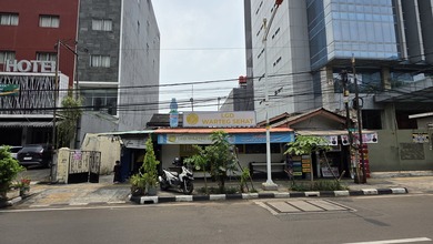 Hunian Mewah di Grogol, Jakarta Barat, 3 Kamar Tidur, LT 549m²