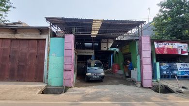 Ruang Usaha Komersil Pulo Gadung Shm Jalan 2 Mobil