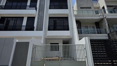 Dikontrakkan Rumah Terjangkau di Taman Ratu, Jakarta Barat, LT 99m²