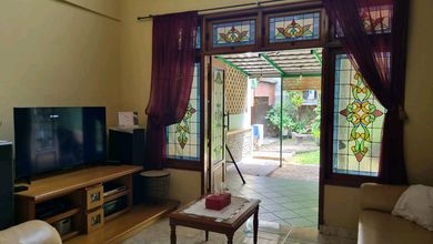 Hunian Mewah di BSD Giri Loka, Tangerang, 4 Kamar Tidur, LT 300m²