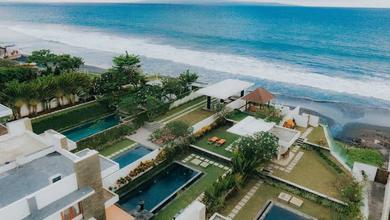 Luxury Beachfront Villa At Keramas Beach Gianyar